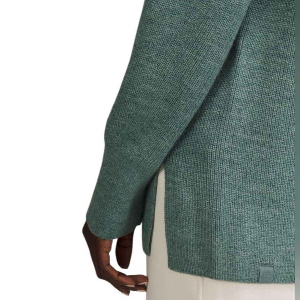Lululemon Merino Wool Blend Ribbed Crewneck Sweater Tidewater Teal Size 8 - Picture 3 of 12